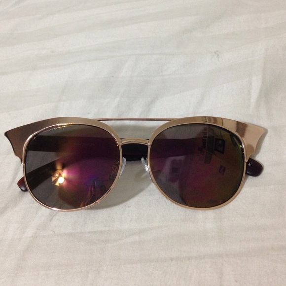 quay gold zig sunglasses