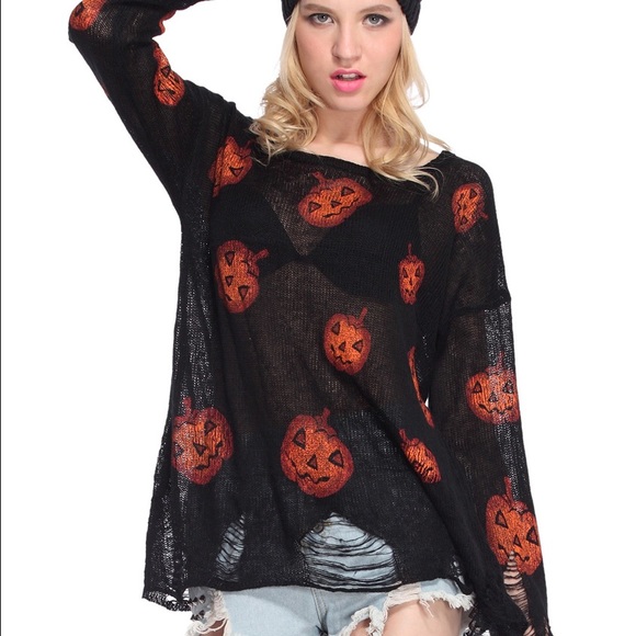 Looking for this sweater! - Picture 1 of 1