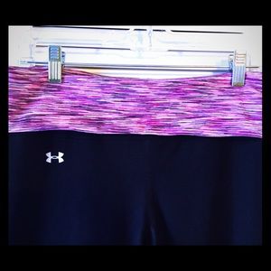 Like new Under Armour flare yoga pants!