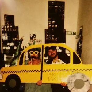 Meet your Posher, Alicia