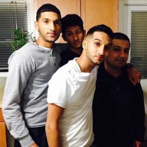 Meet your Posher, Amir
