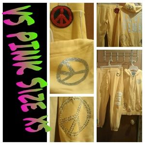 Vs pink vintage outfit