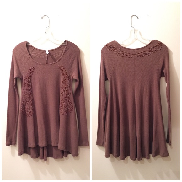 Free People Victorian Scroll Thermal - Picture 3 of 4