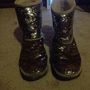 Sparkly Champagne Uggs