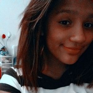 Meet your Posher, Jaqueline