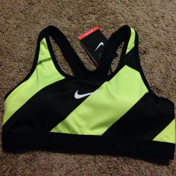 Nike Pro Sports Bra With Padding