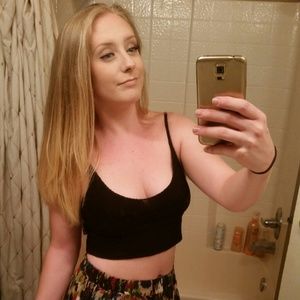 Meet your Posher, Cassandra