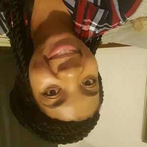 Meet your Posher, Jennifer