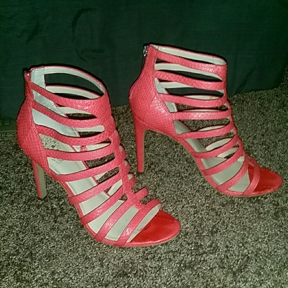 Peach heels - Picture 4 of 4