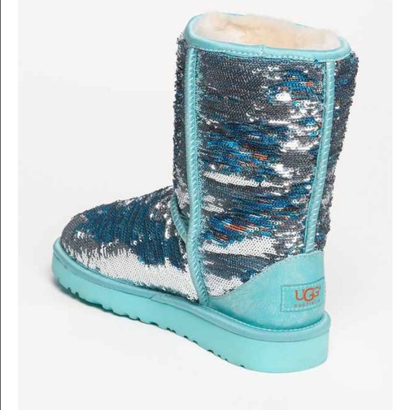 HELP ME FIND!!! Tiffany Blue/Teal Uggs