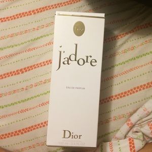 Dior perfume