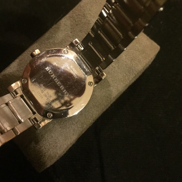 Burberry watch BRAND NEW
