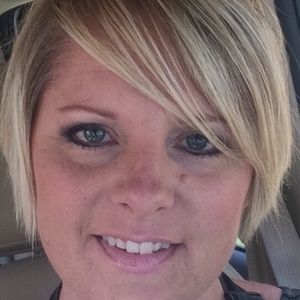 Meet your Posher, Carrie