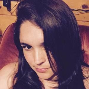 Meet your Posher, Rocio