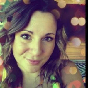 Meet your Posher, Stacie