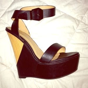 Black platform wedge