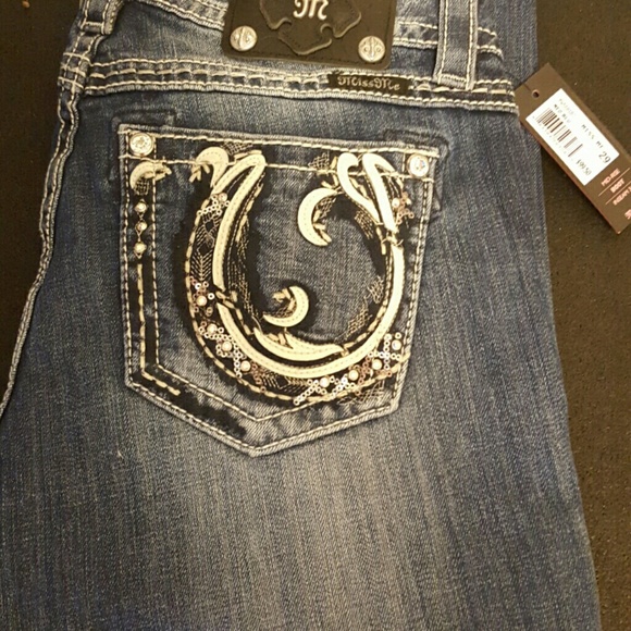 Miss Me 29x34  New a with Tags!