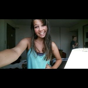 Meet your Posher, Natalie