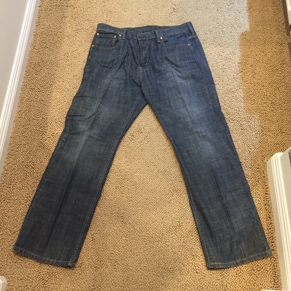 Levi Jeans 32 X 36