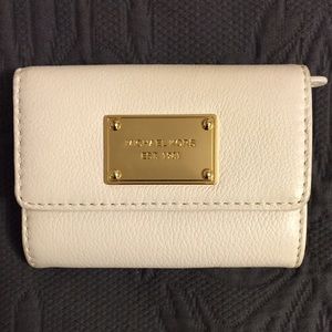 Michael Kors Compact Keychain Wallet