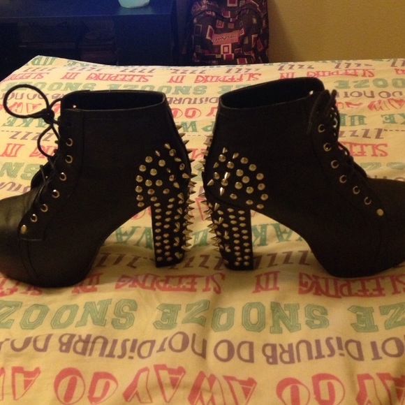 Black heels
