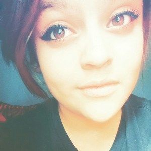 Meet your Posher, Danyelle