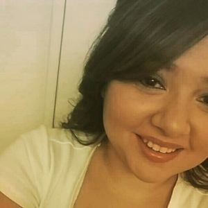 Meet your Posher, Carissa