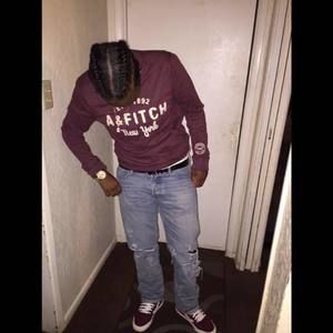 Meet your Posher, Naay