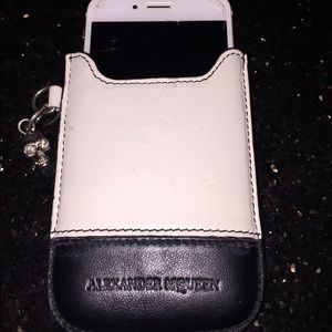 Alexander Mqueen iPhone 6 cover