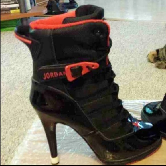 Super Rare Red Bottom Jordan's - Picture 4 of 4