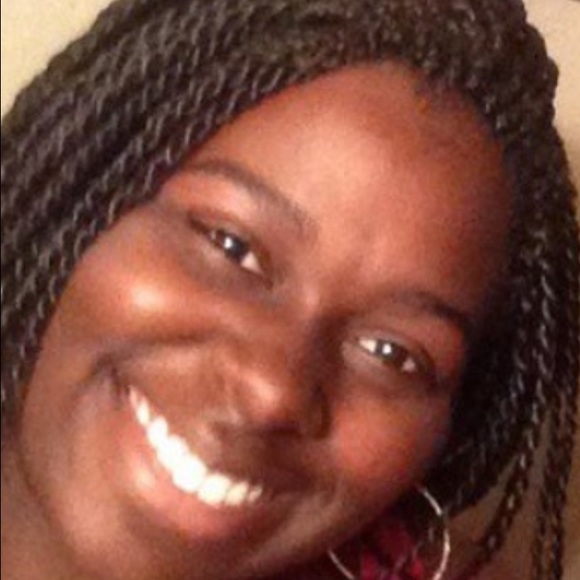 Meet your Posher, Tiffany