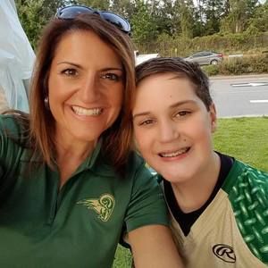 Meet your Posher, Dana