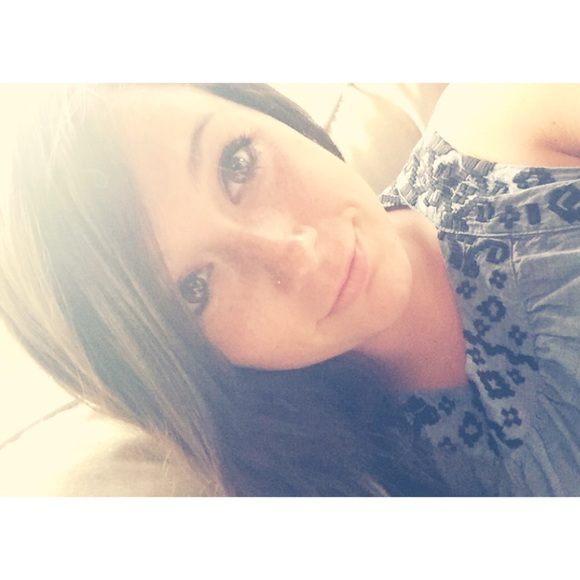 Meet your Posher, Casey