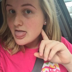 Meet your Posher, Tabitha