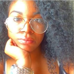 Meet your Posher, Nikki