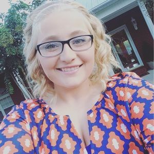 Meet your Posher, Alexandra