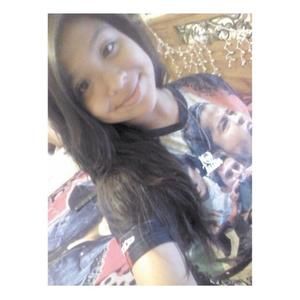 Meet your Posher, Juliette