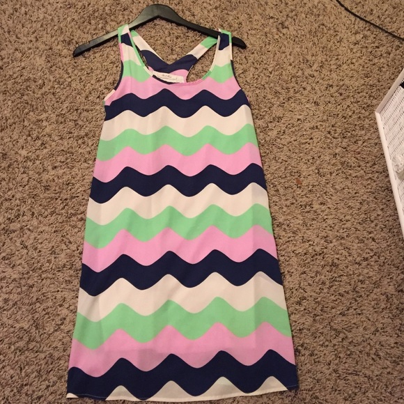 Spring time dress - Picture 1 of 2