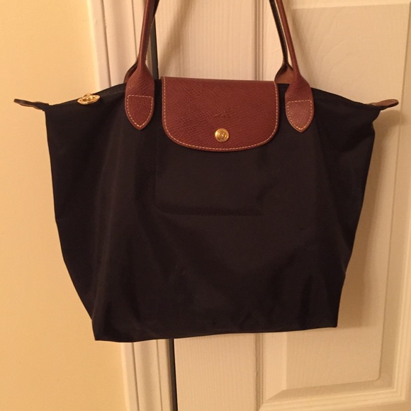 Longchamp Handbags - LONGCHAMP small Le Pliage tote