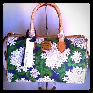 NWT Dooney & Bourke Hydrangea Barrel