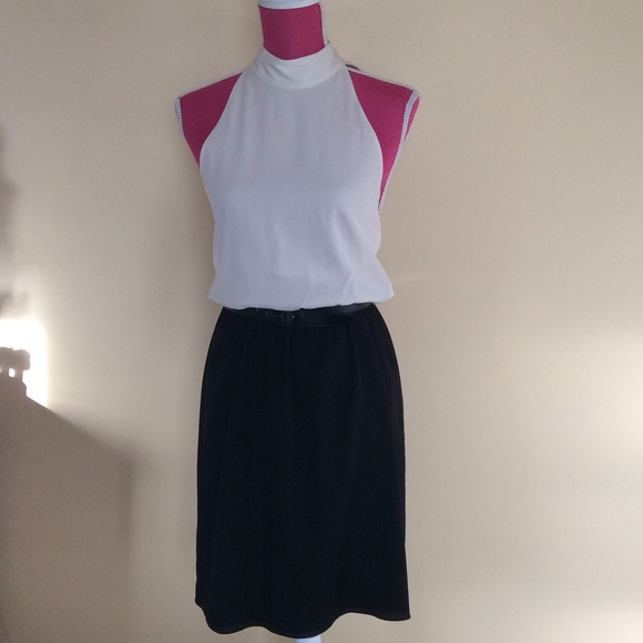 Alice + Olivia Dresses & Skirts - Alice + Olivia silk and leather dress