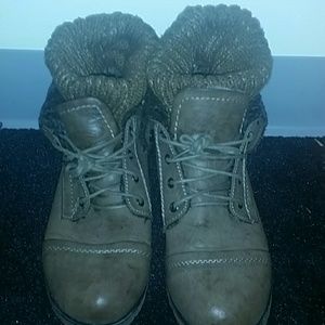 Winter Boots