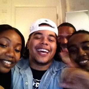 Meet your Posher, Phillip