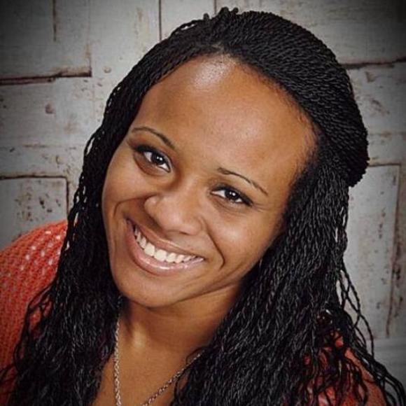 Meet your Posher, Kierra