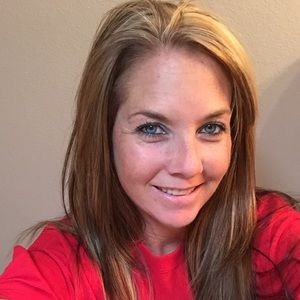 Meet your Posher, Raychel