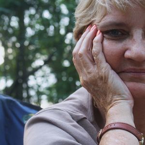 Meet your Posher, Cynthia