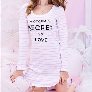 VS Pink and White Sleep Shirt