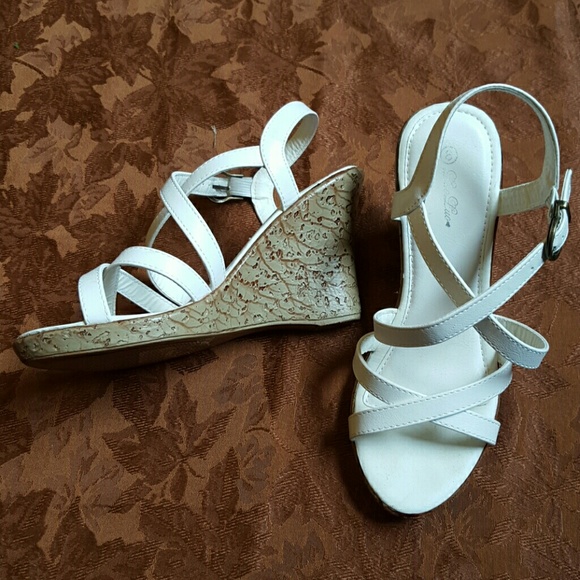 White strapped wedge heel sandals