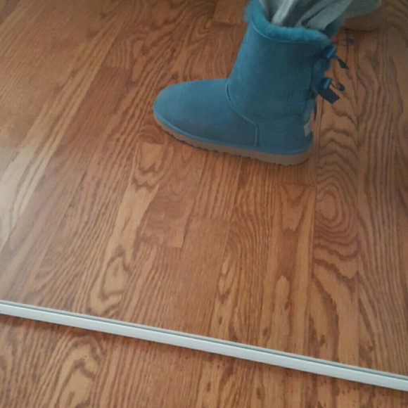 Ugg Australia Bailey Bow - Picture 4 of 4