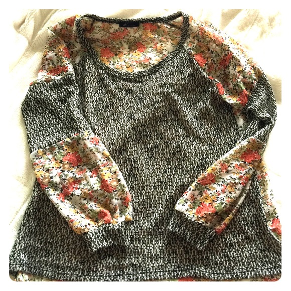 Beautiful knit and chiffon floral blouse